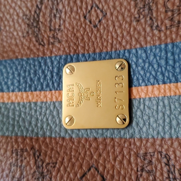 MCM Tote Bag - Picture 14 of 16